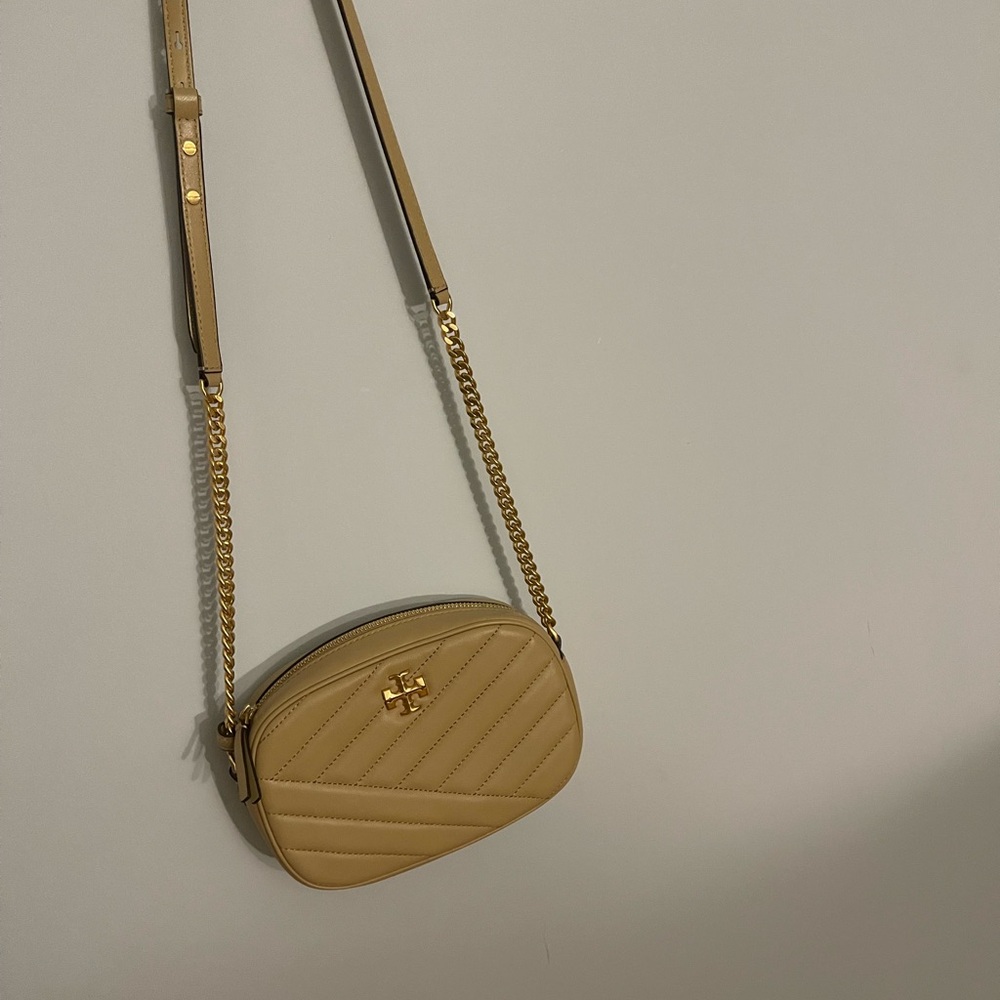 New! Tory Burch Tan Quilted Crossbody Bag
